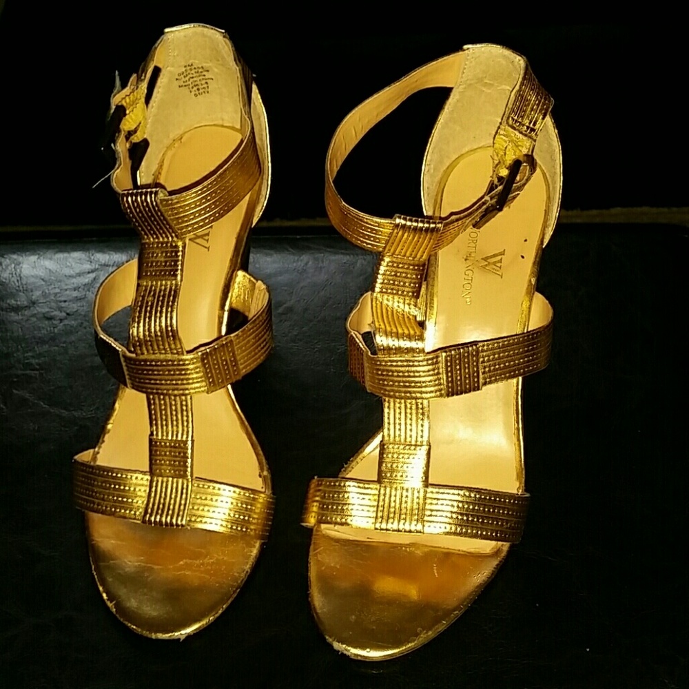 Gold Worthington wedges